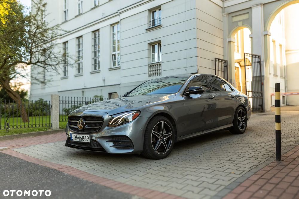 Mercedes-Benz Klasa E - 12