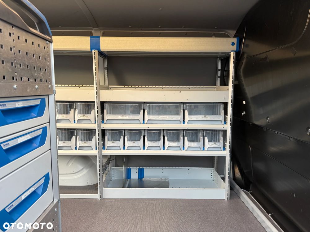 Volkswagen Transporter T6 L1H1 Warsztat SORTIMO - 36