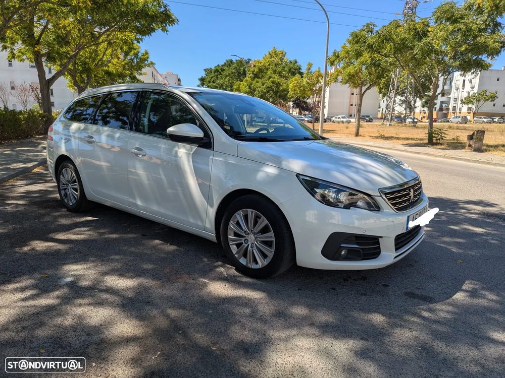 Peugeot 308 1.5 BlueHDi Allure Pack - 2