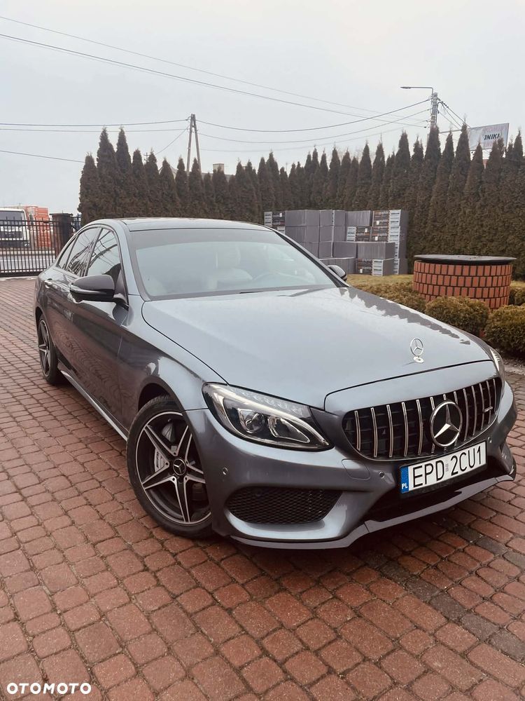Mercedes-Benz Klasa C AMG 43 4Matic 9G-TRONIC - 2