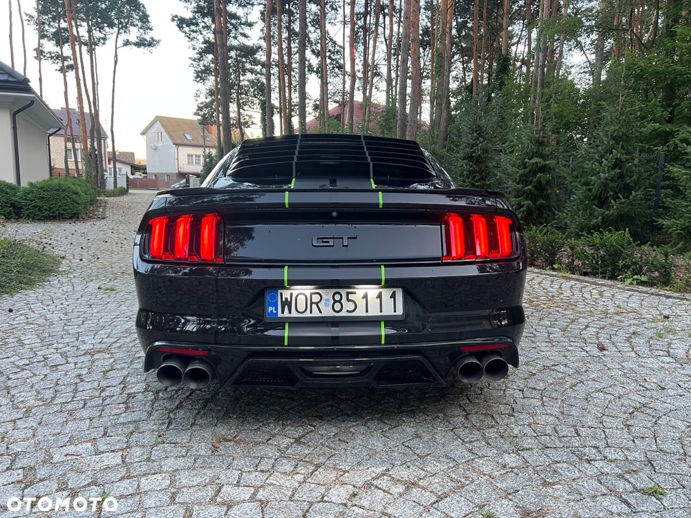 Ford Mustang 5.0 Ti-VCT V8 Black Shadow Edition - 5