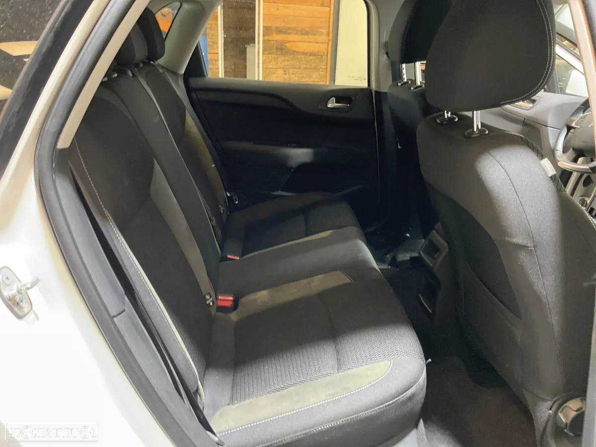 Citroën C4 1.2 PureTech Feel - 8