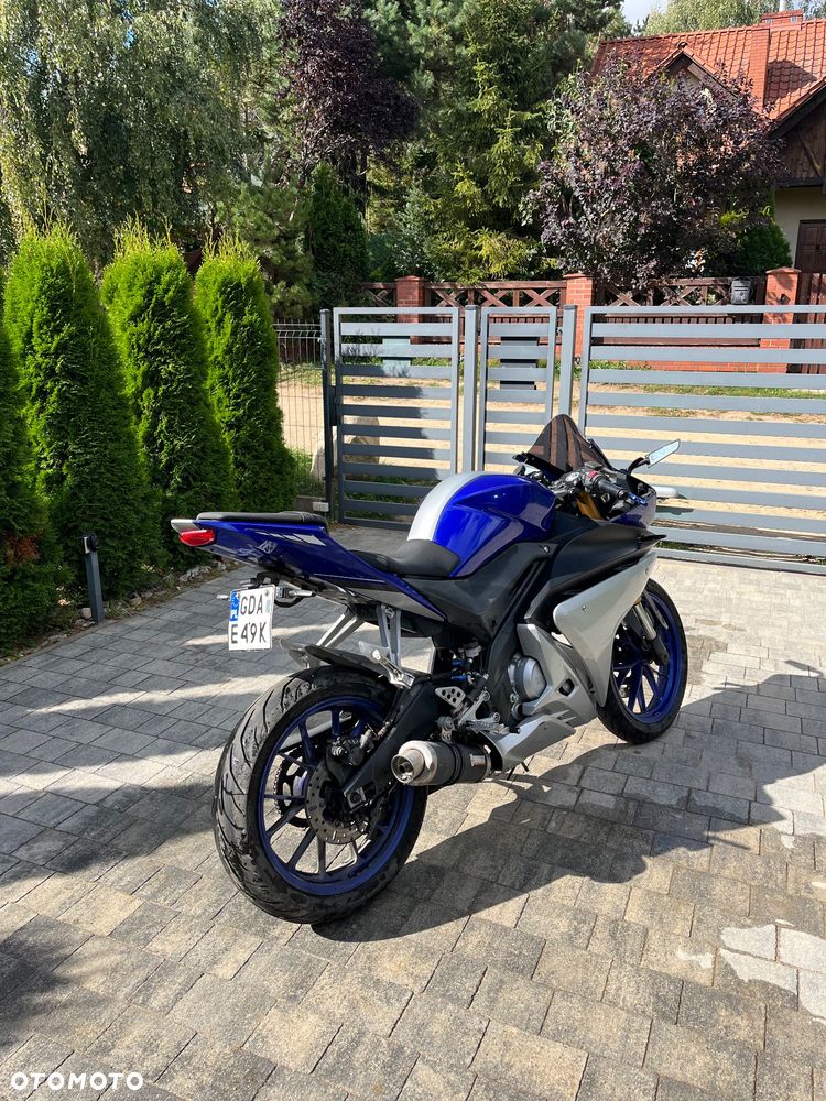 Yamaha YZF - 3