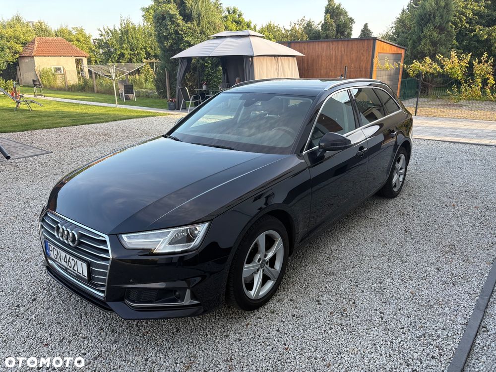 Audi A4 - 1