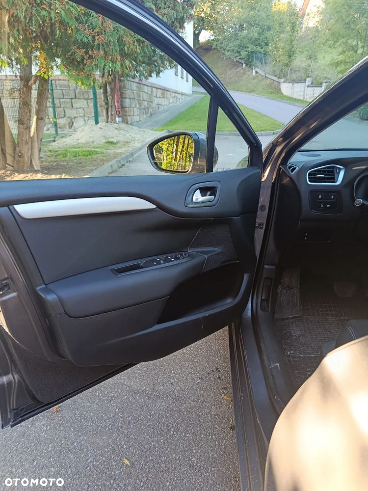 Citroën C4 BlueHDi 120 Stop&Start EAT6 Selection - 9