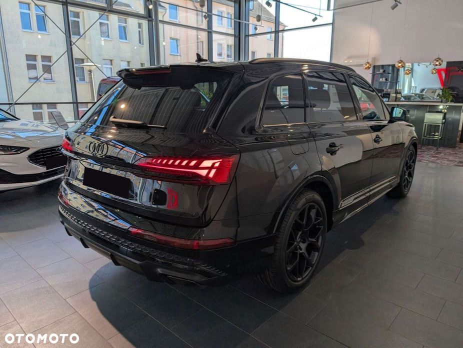 Audi Q7 - 3