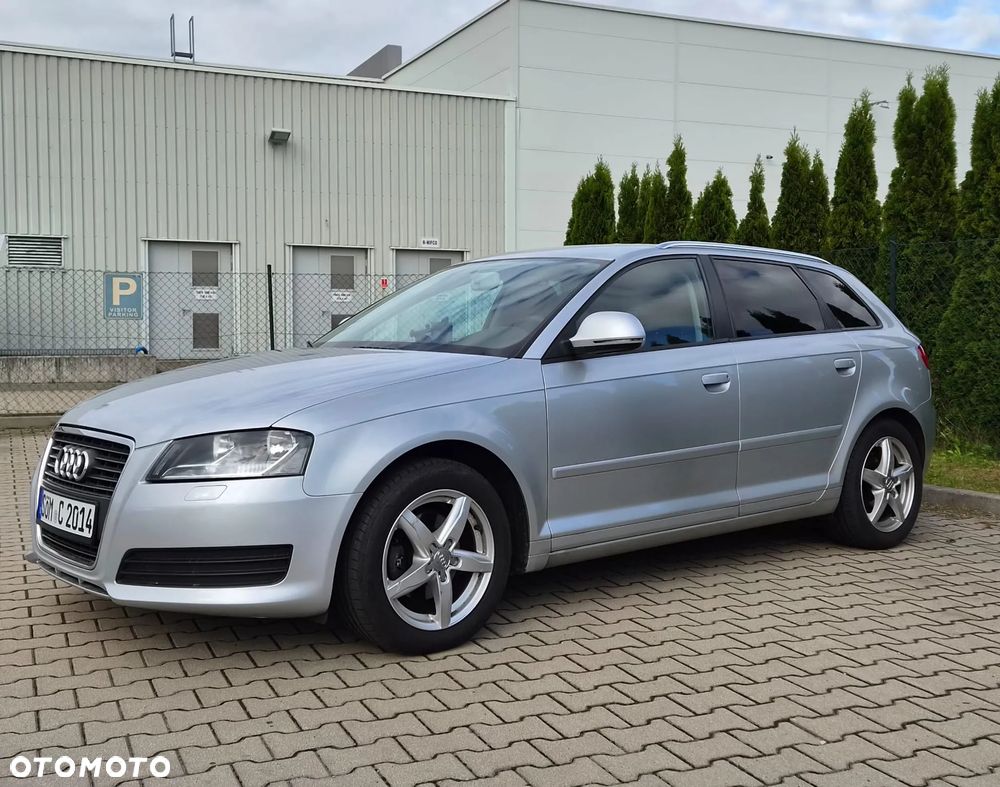 Audi A3 Sportback 1.9 TDI DPF Attraction - 5