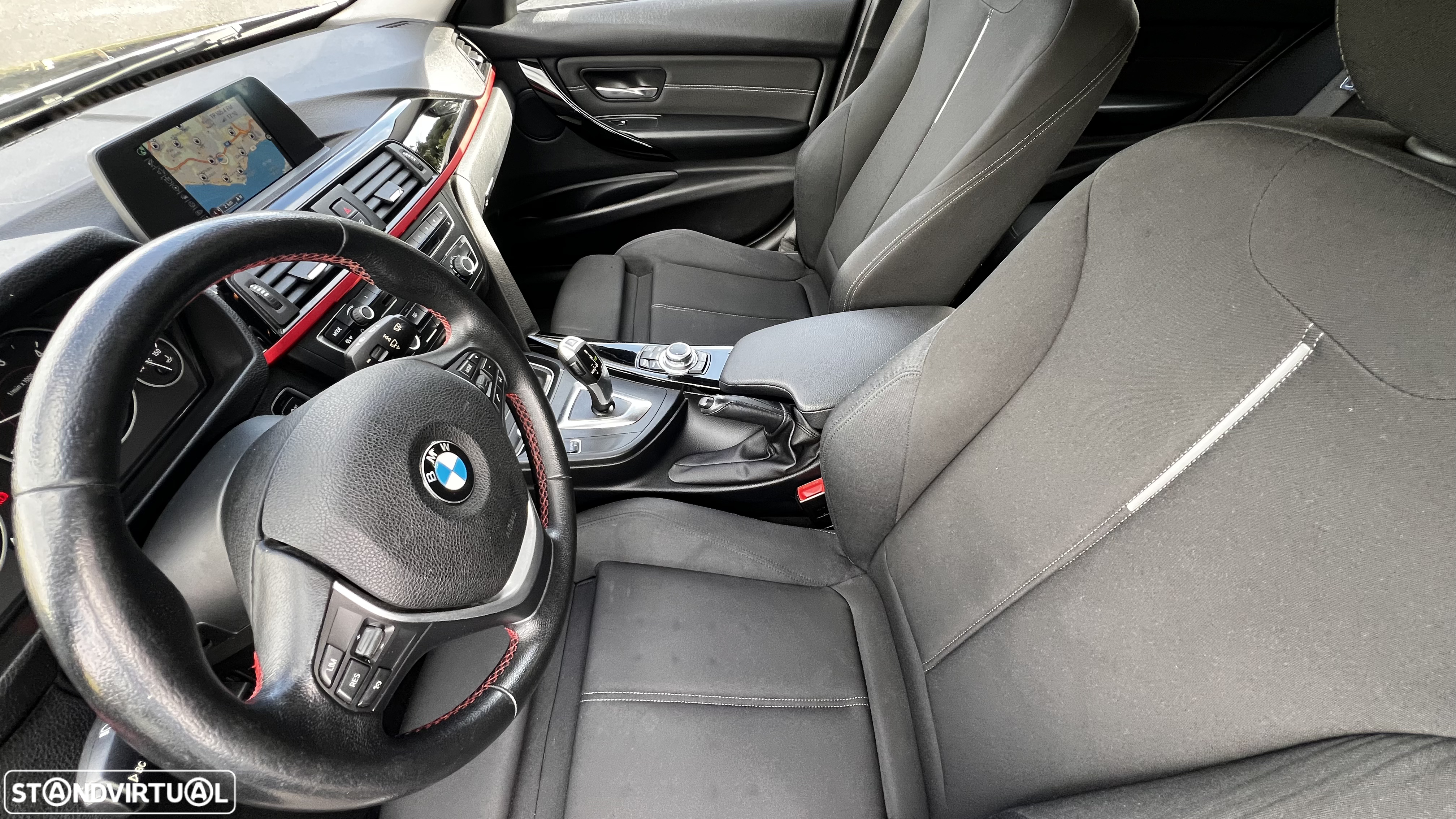 BMW 318 d Touring Auto Line Sport - 54