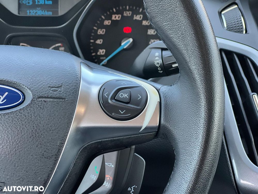 Ford Focus 1.6 EcoBoost Start Stop Titanium - 14