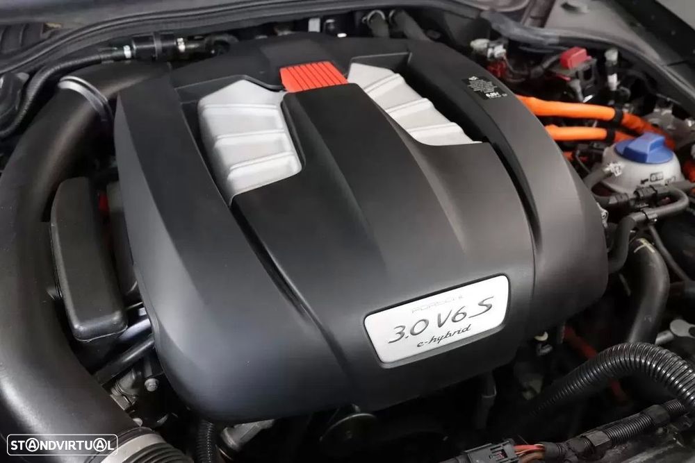 Porsche Panamera S E-Hybrid - 4