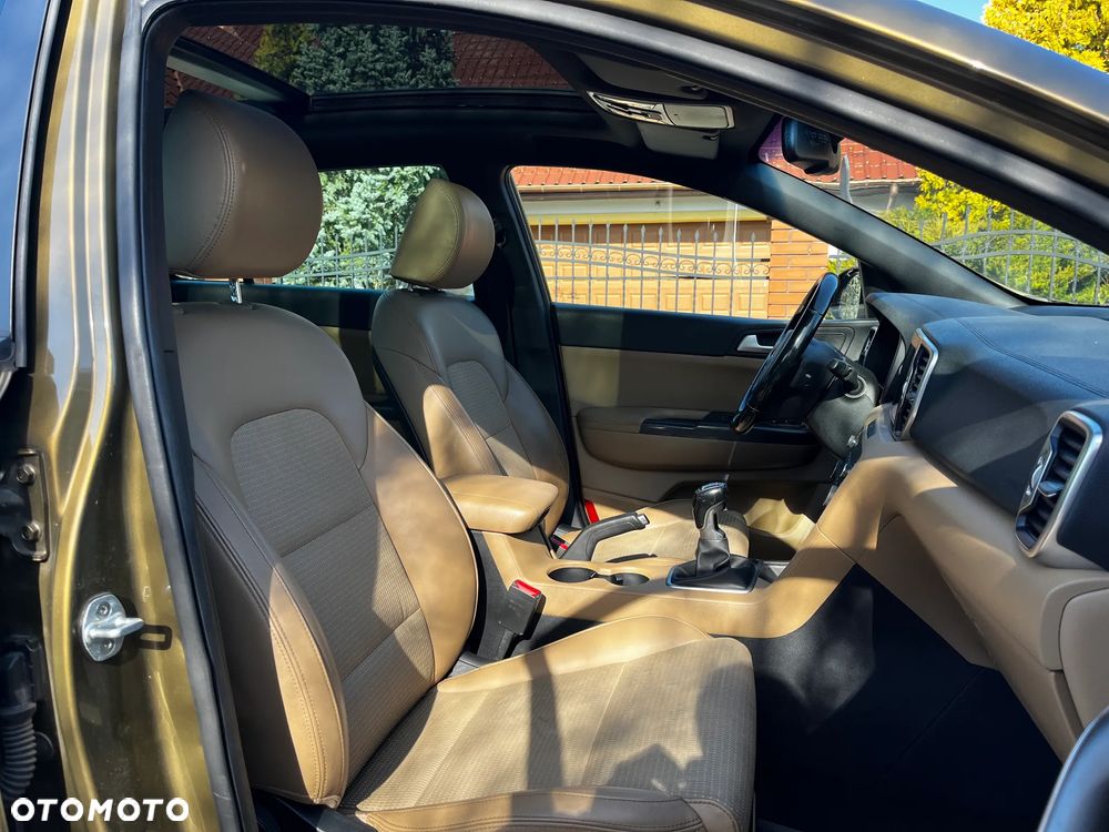 Kia Sportage 1.6 T-GDI Business Line 2WD - 19