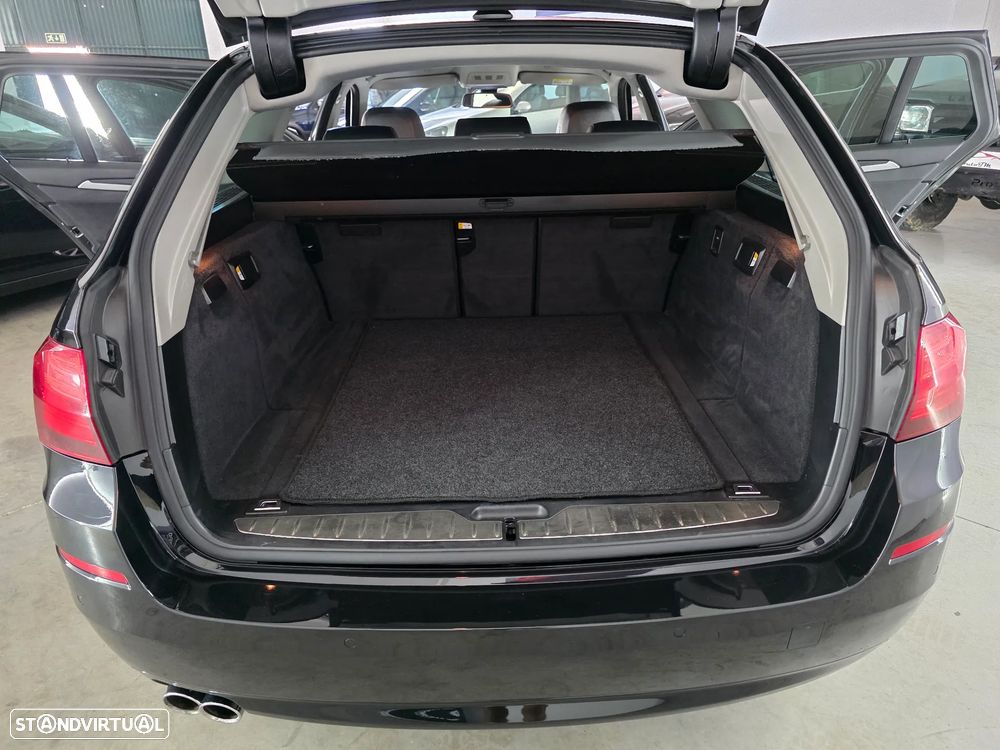 BMW 520 - 18