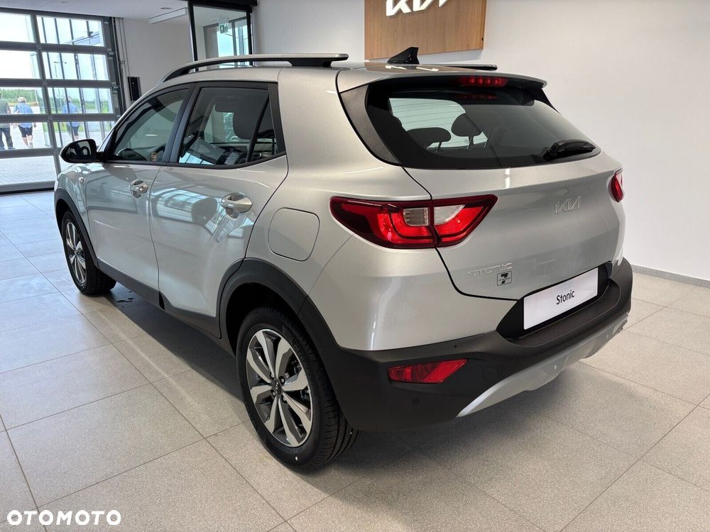 Kia Stonic - 5