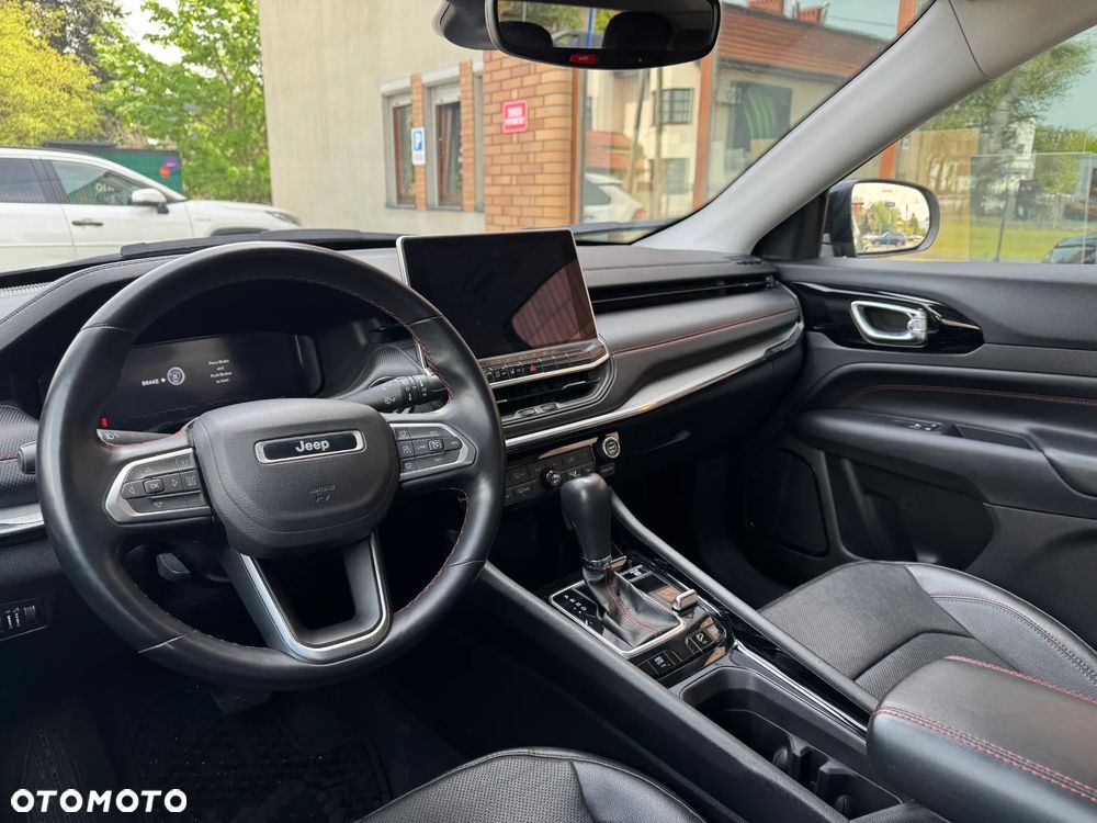 Jeep Compass - 23
