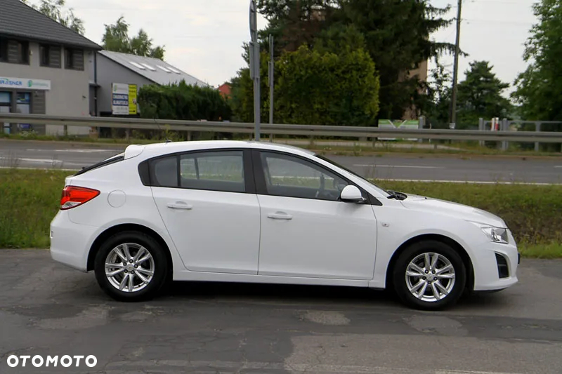 Chevrolet Cruze - 5