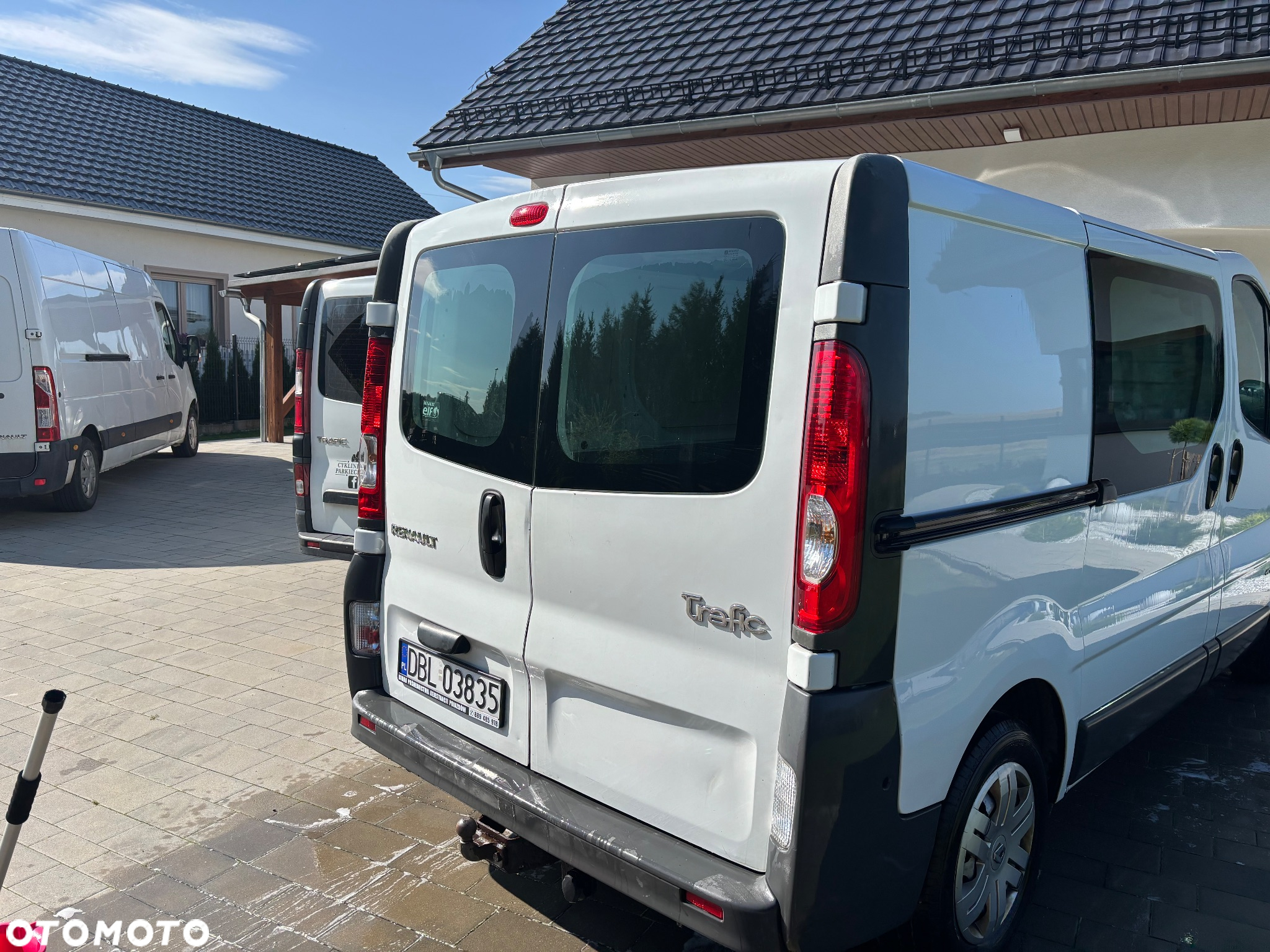 Renault Trafic 2.0 dCi 115 Combi L2H1 - 12
