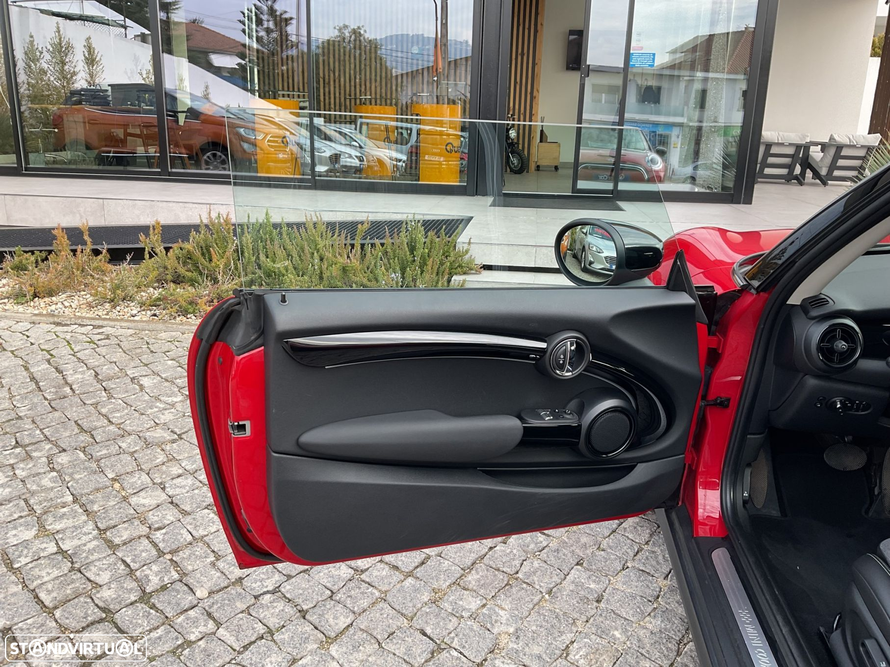 MINI 3 Portas Cooper SE - 26