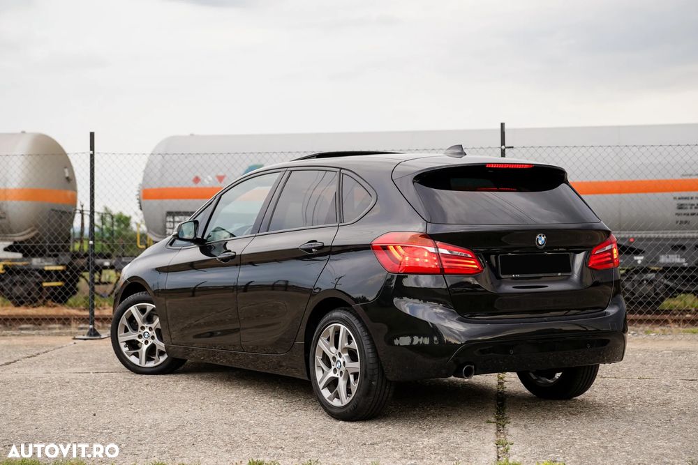 BMW Seria 2 218d Sport Line - 5