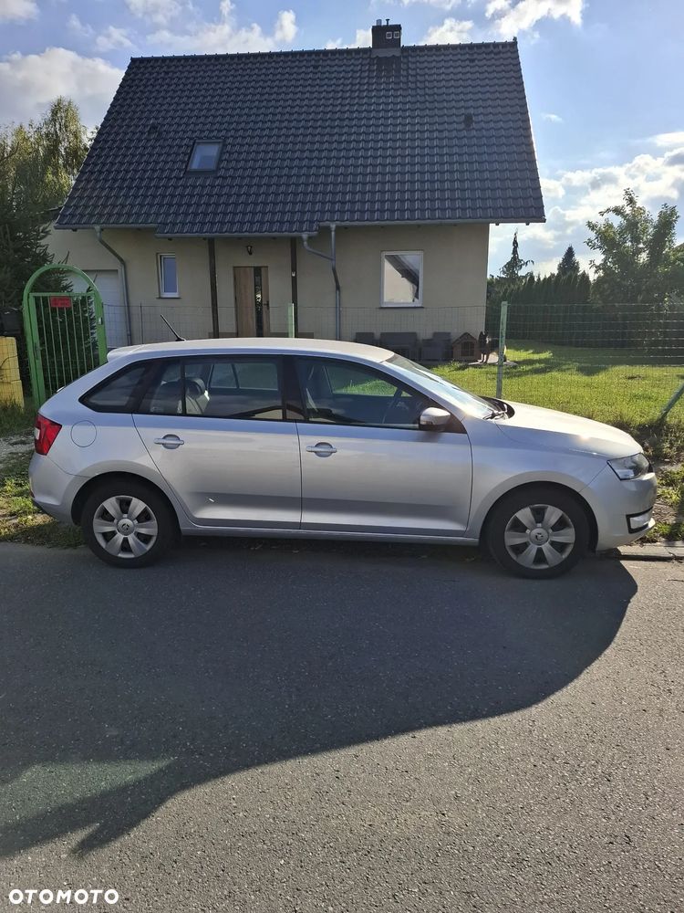 Skoda RAPID 1.2 TSI Active - 6