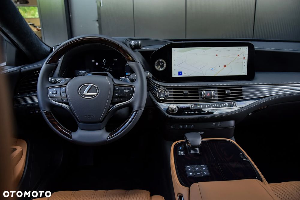 Lexus LS 500h Prestige AWD - 14