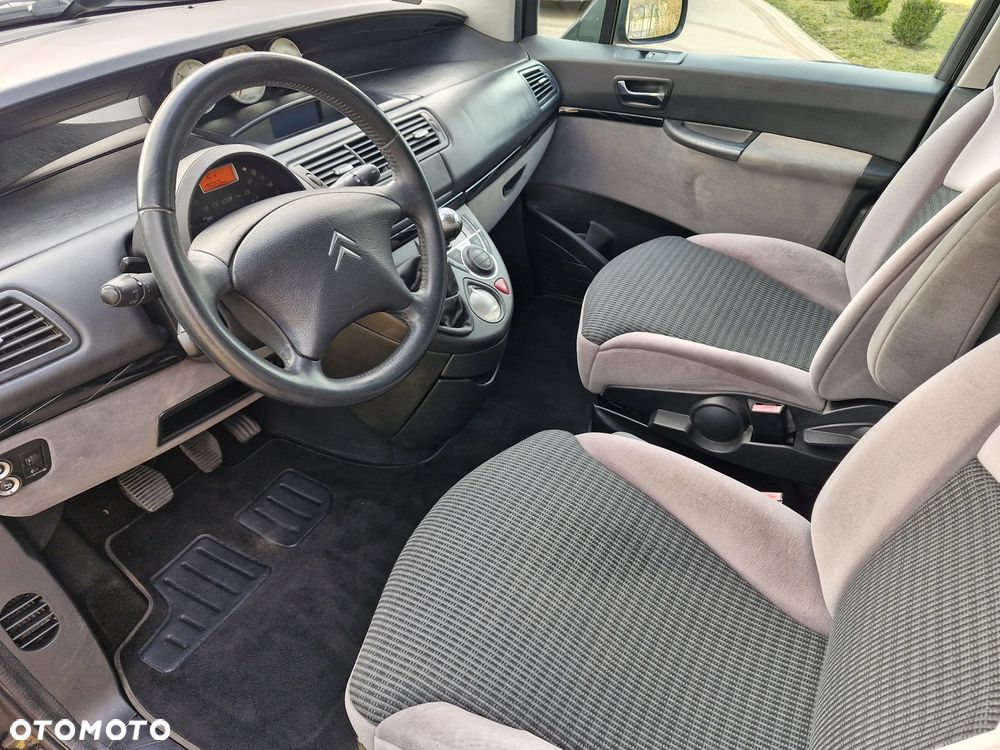 Citroën C8 2.0 HDi Style - 13