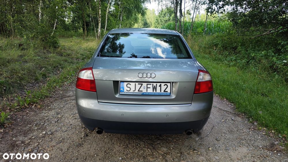 Audi A4 3.0 Quattro - 7