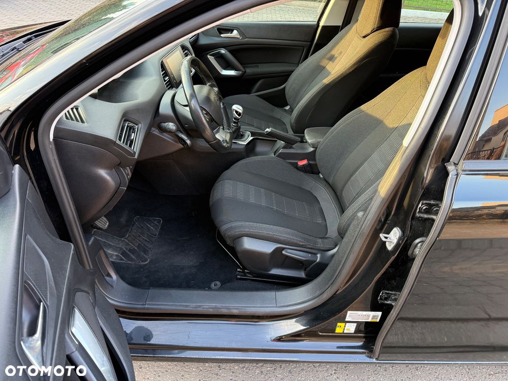 Peugeot 308 1.6 BlueHDi Active S&S - 19