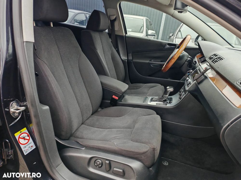 Volkswagen Passat Variant 2.0 TDI DPF DSG Highline - 6