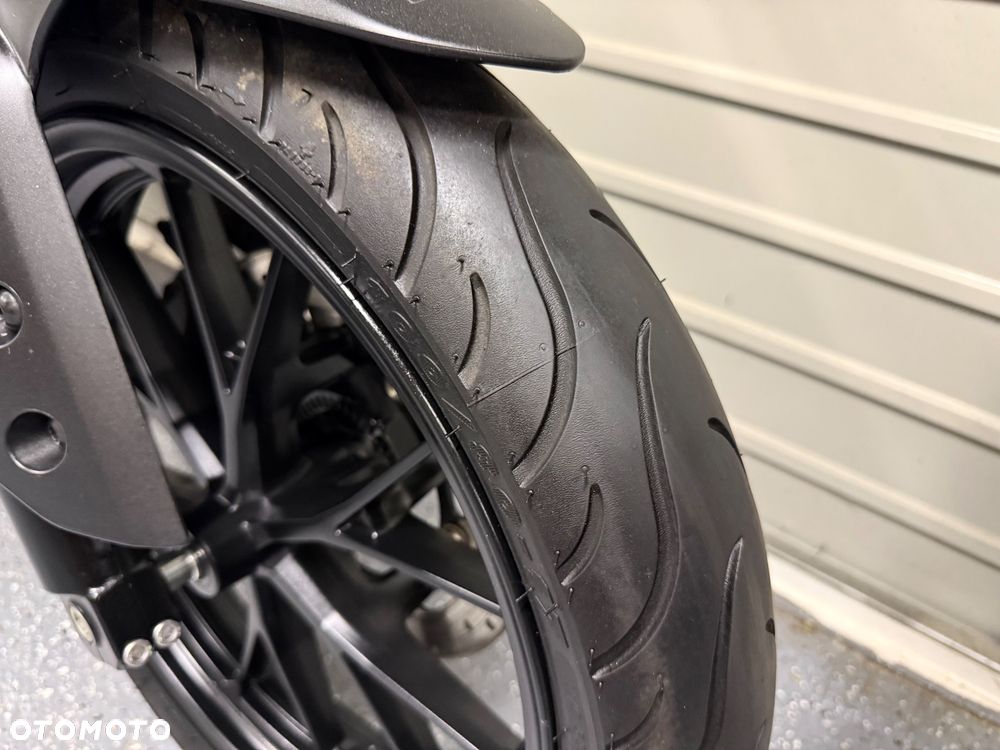 Yamaha MT - 7
