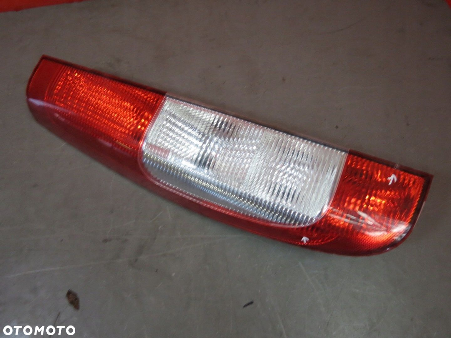 MERCEDES W639 VITO 03- VIANO LAMPA LEWA TYŁ KLAPA - 2