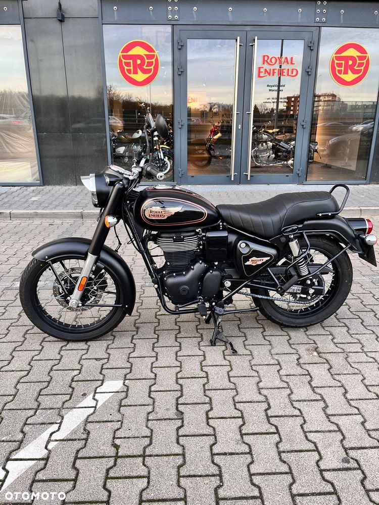 Royal Enfield Bullet - 1