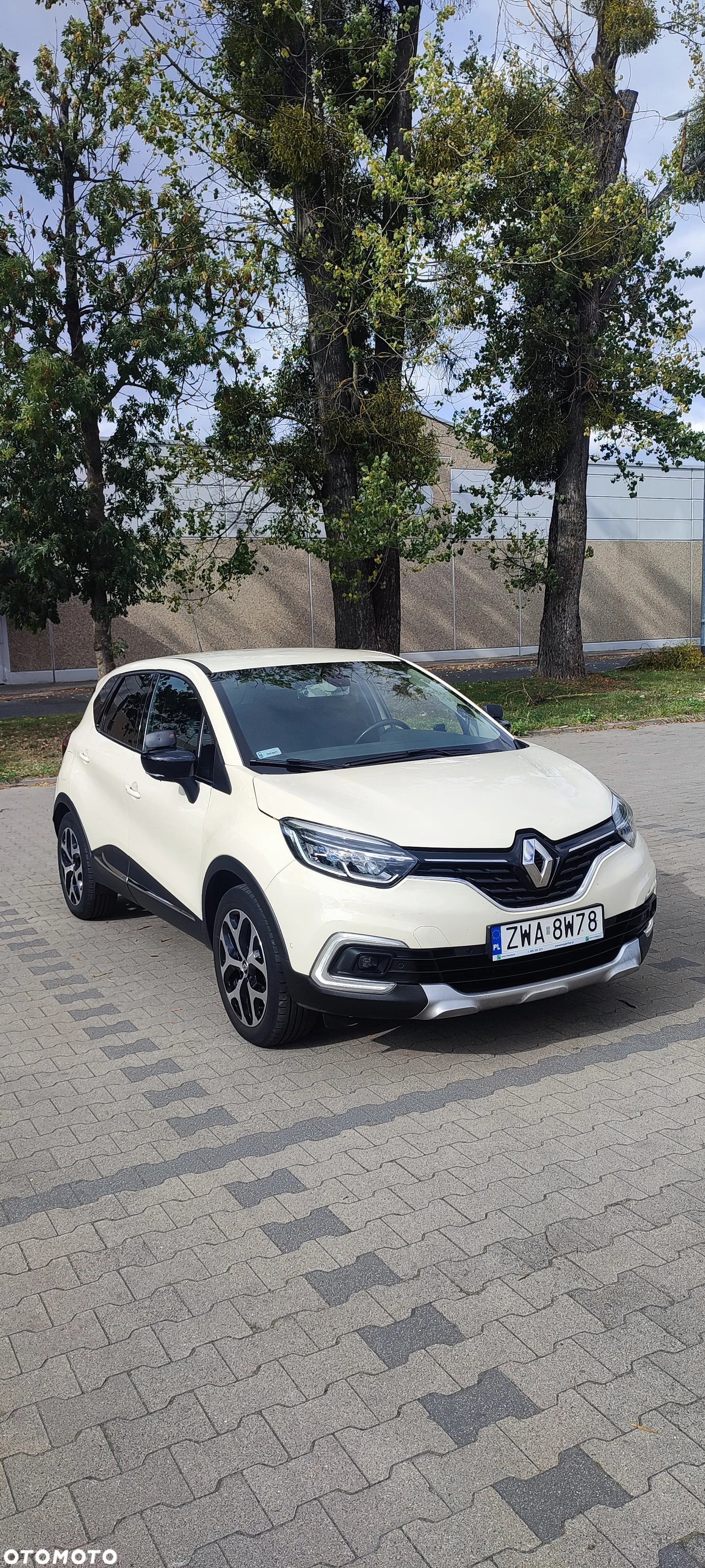 Renault Captur - 10