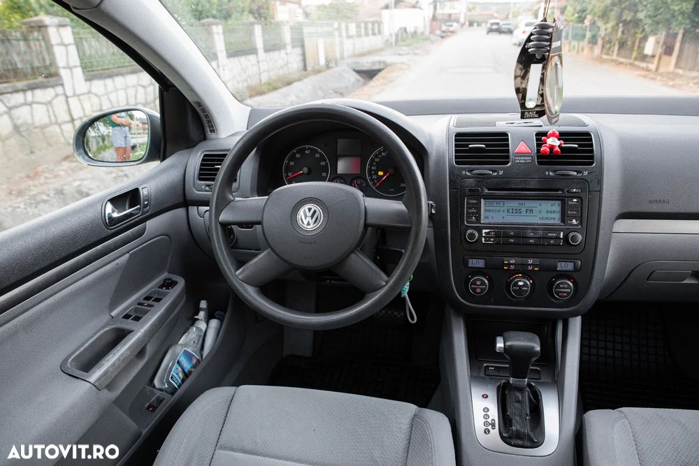 Volkswagen Golf - 13