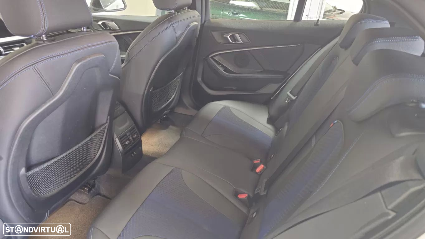 BMW 118 i Aut. M Sport - 10