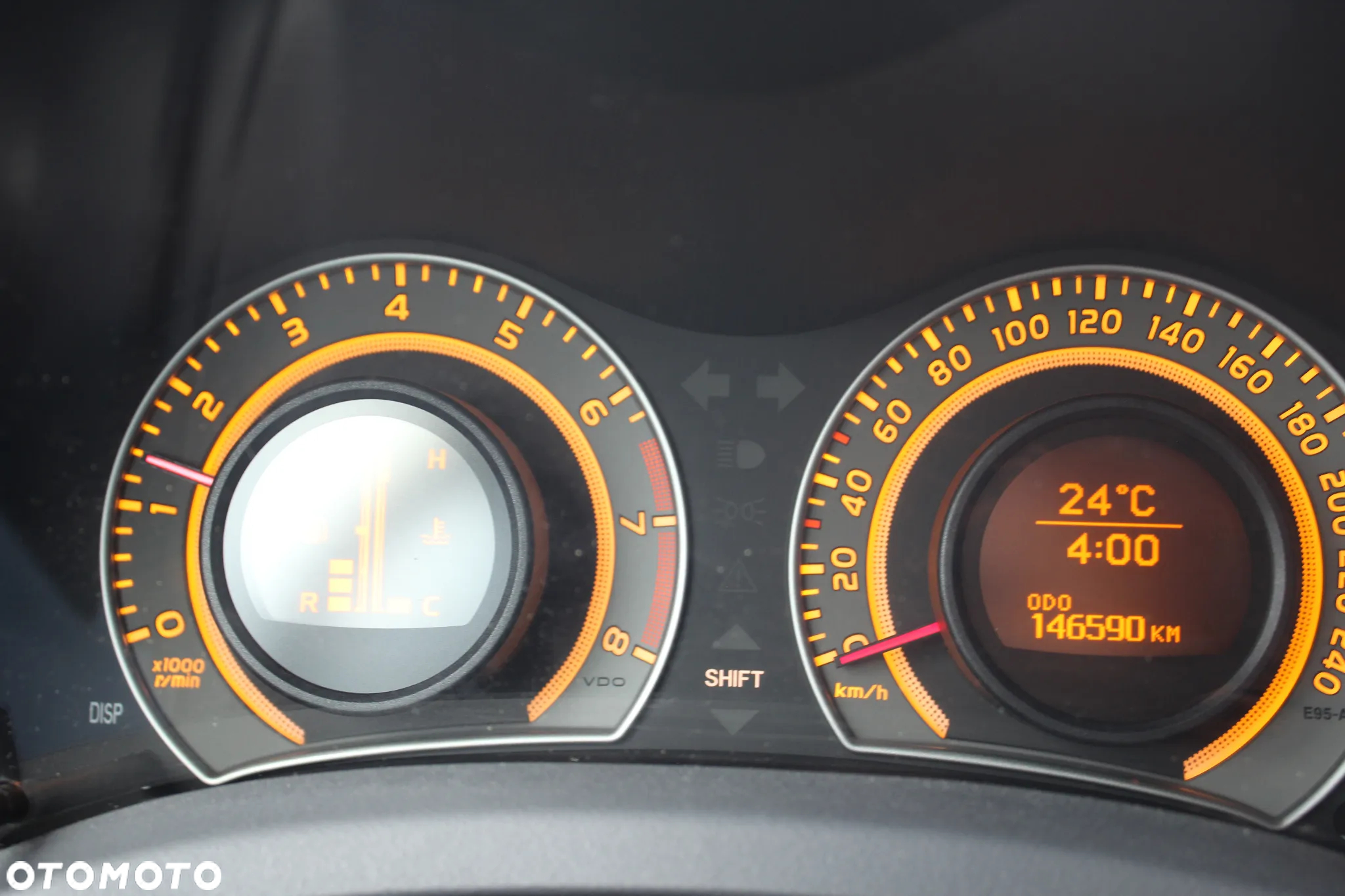 Toyota Auris 1.6 VVT-i Executive - 28