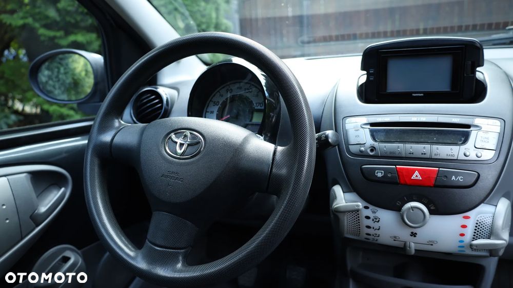 Toyota Aygo - 15