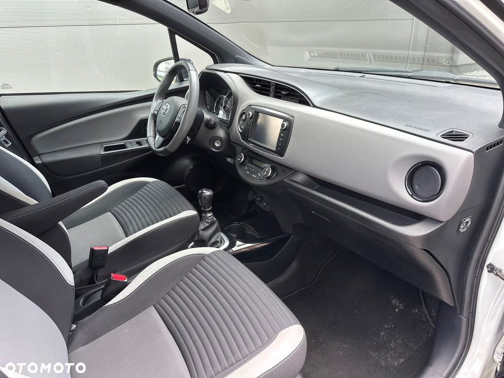 Toyota Yaris 1.33 VVT-i Edition - 23