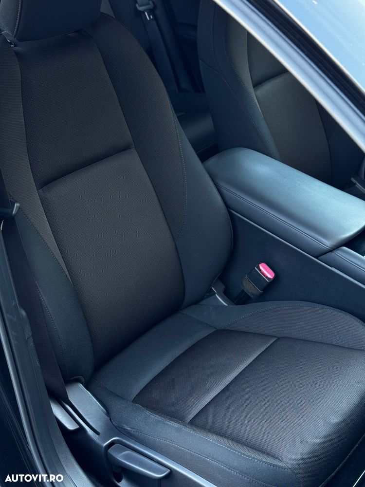 Mazda 3 SKYACTIV-G 2.0 M-Hybrid DRIVE SELECTION - 17