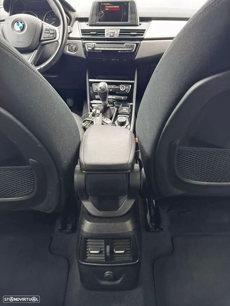 BMW 216 Active Tourer d Advantage - 17