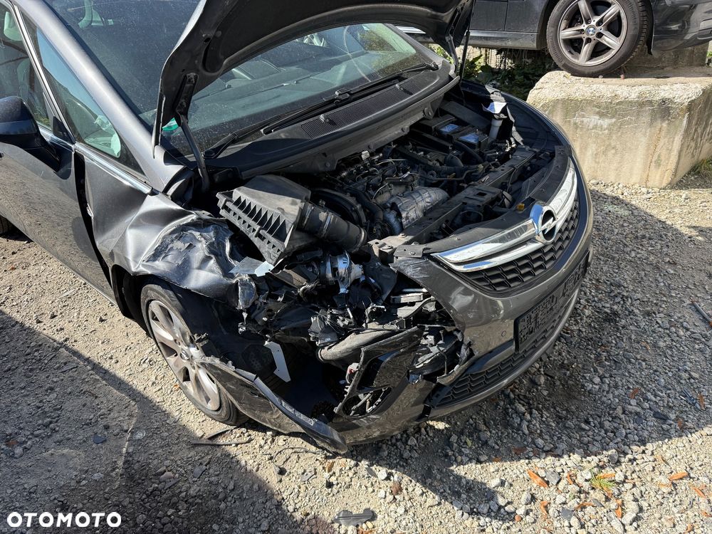 Opel Zafira 2.0 CDTI Cosmo - 8