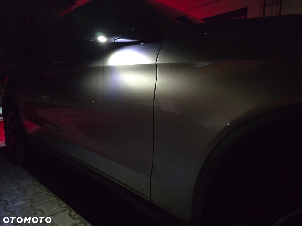 Mercedes-Benz GLC 300 d 4Matic 9G-TRONIC AMG Line - 34