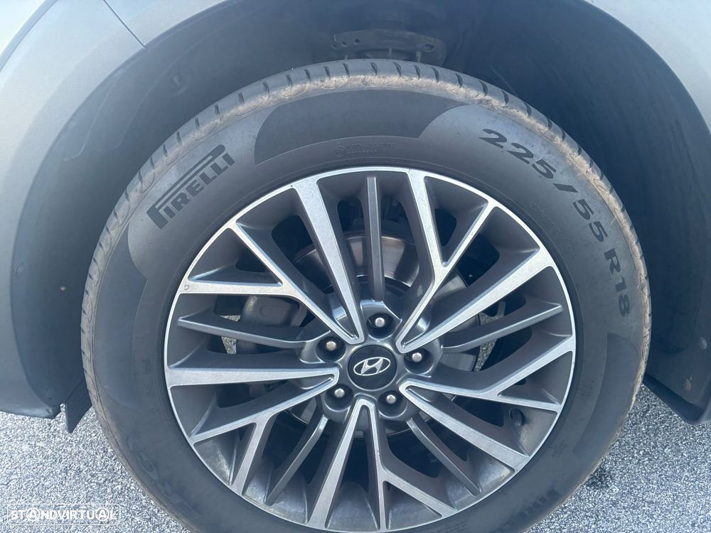 Hyundai Tucson - 4