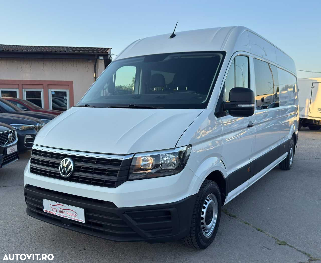 Volkswagen CRAFTER L4H3 6+1 LOCURI - 2