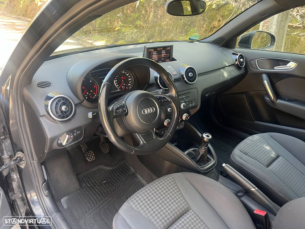 Audi A1 1.6 TDI Ambition - 8