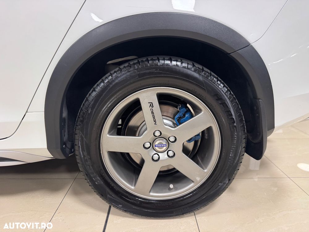 Volvo V60 D3 Geartronic Kinetic - 32