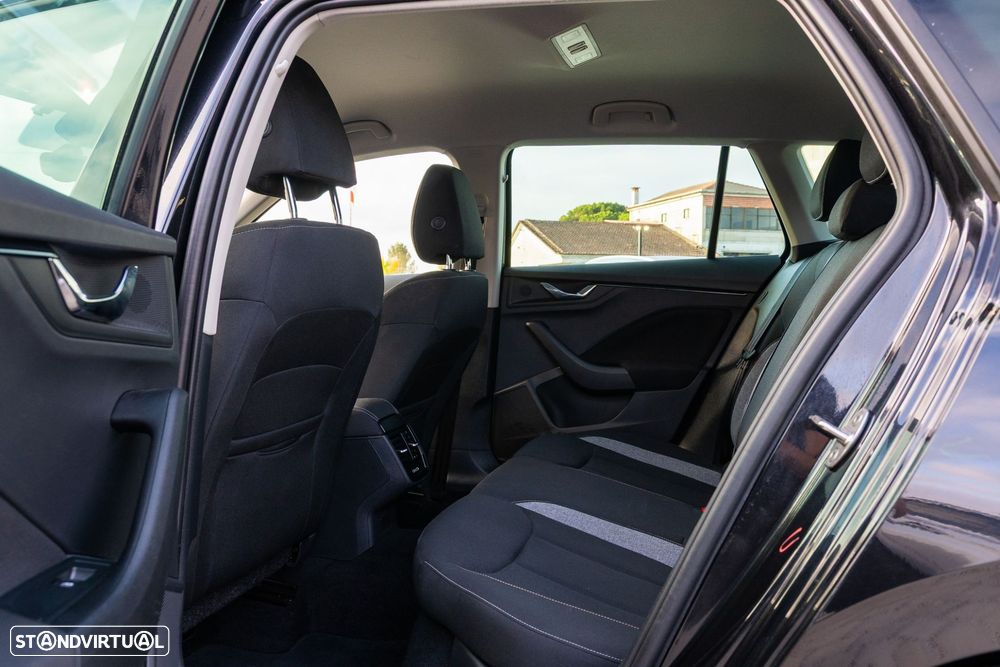 Skoda Kamiq 1.0 TSI Style DSG - 13