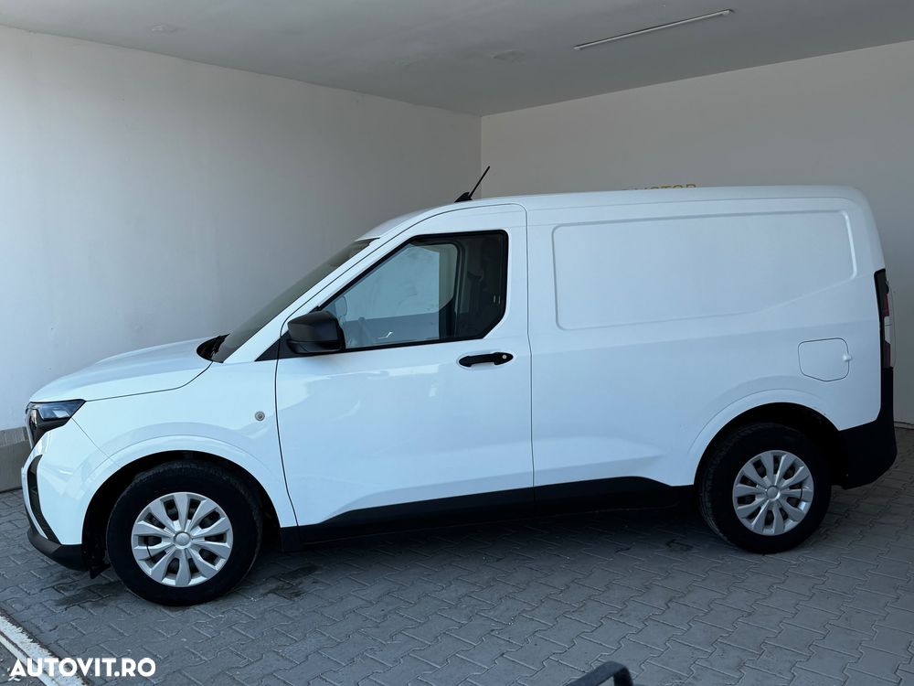 Ford Transit Courier - 4