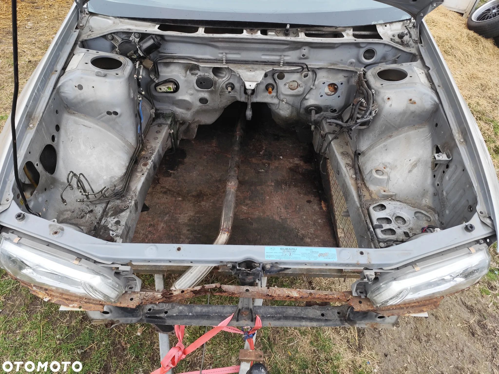 Subaru Impreza GC GC8 GT 2.0 Turbo ćwiartka podłużnica pas przód - 1