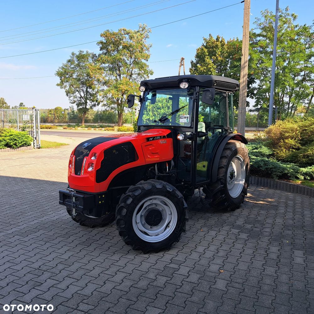ANTONIO CARRARO AF 2.85N silnik FPT Iveco Kabina 126 cm szerokości Koła 280/70R20 - 380/70R28 - 13