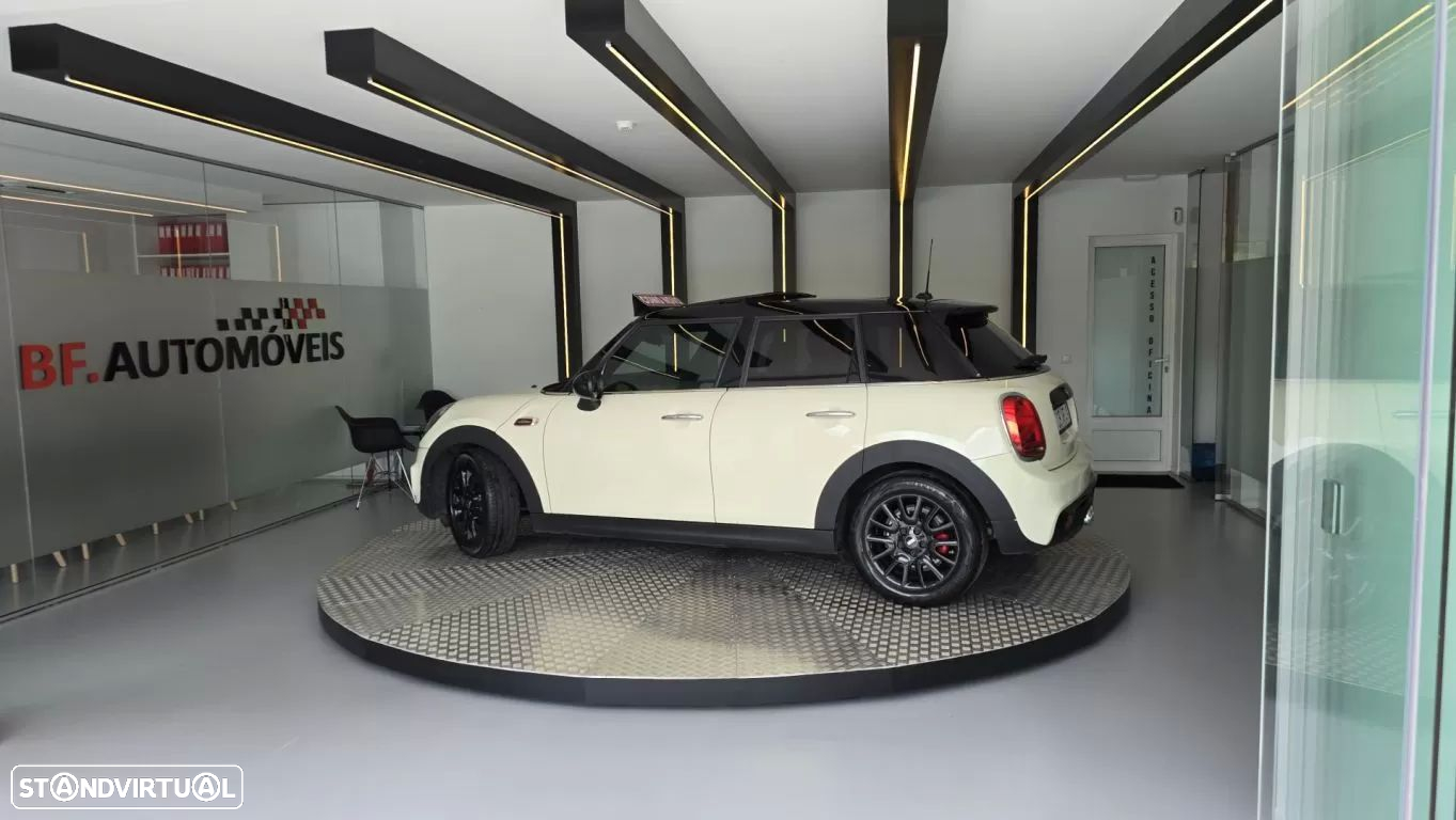 MINI 5 Portas One D - 2
